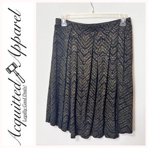 LuLaRoe Simply Comfortable Pleated Herrigbone Lined Skirt With Pockets